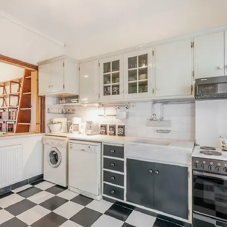 Beautiful Apartment In The Heart Of Thessaloniki