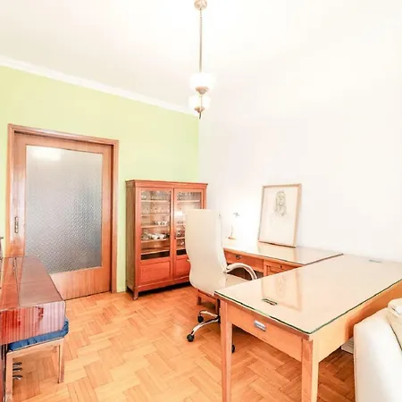 Beautiful Apartment In The Heart Of Thessaloniki