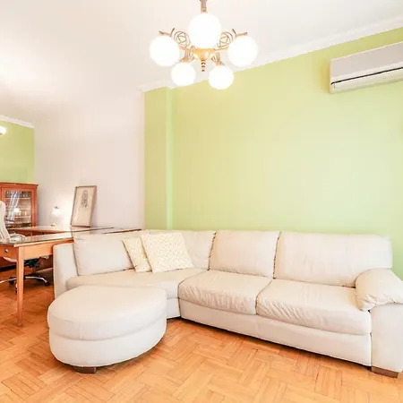 Beautiful Apartment In The Heart Of Thessaloniki Apartment *
